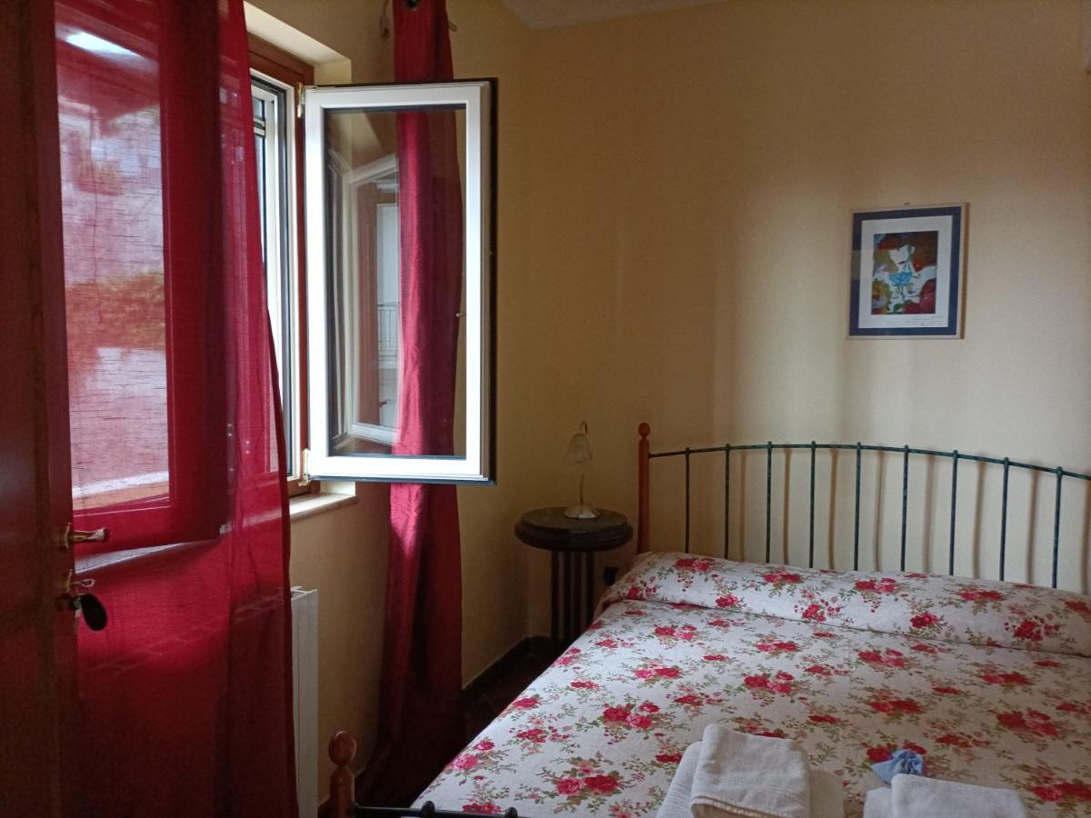 Bed & Breakfast Spigolatrice Sapri Szoba fotó